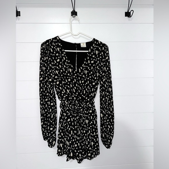 Romper - Picture 1 of 1